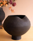 BLACK CLAY VASES WITH CRACKLE DETAIL