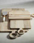 Essential Mango Wood Cutting Board