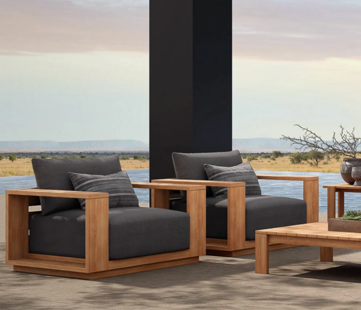 Outdoor Occasional Chairs