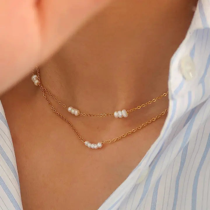 Petite Pearl Choker