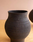 BLACK CLAY VASES WITH CRACKLE DETAIL