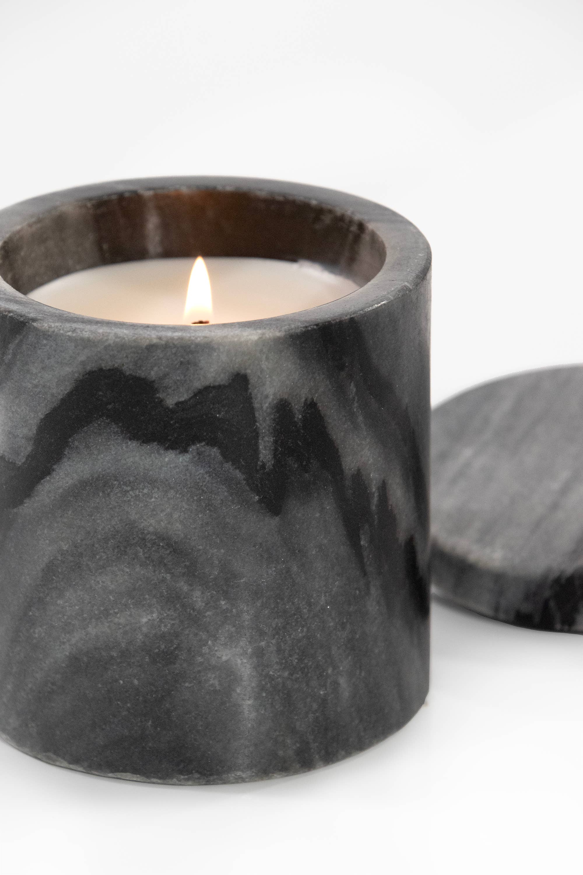 Palo Santo Scented Black Marble Candle