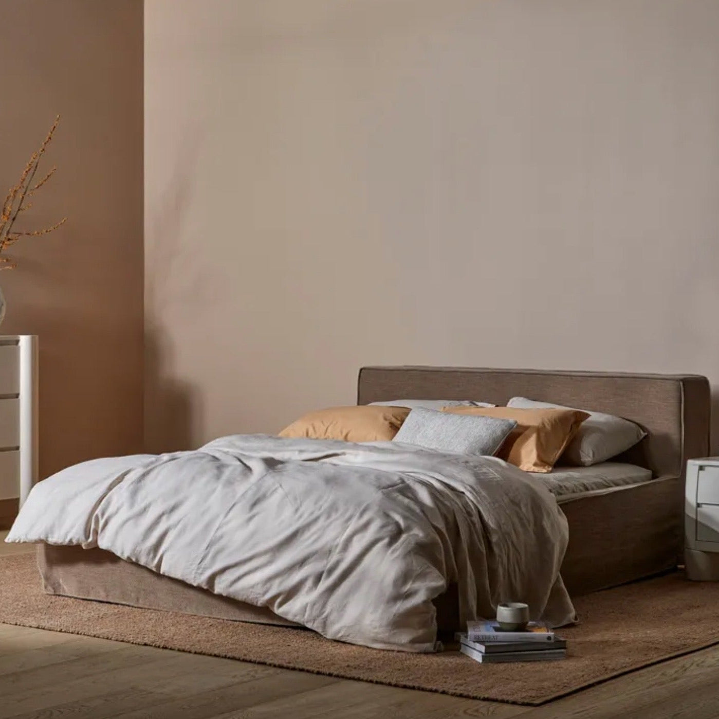 Malibu Slipcover Bed