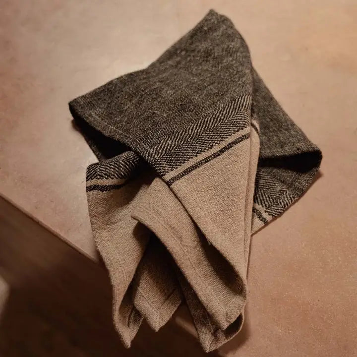 The Linen Dash Kitchen Towel - Natural Black